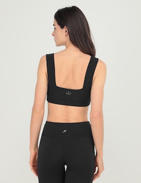Top deportivo Beyond Yoga para yoga mujer